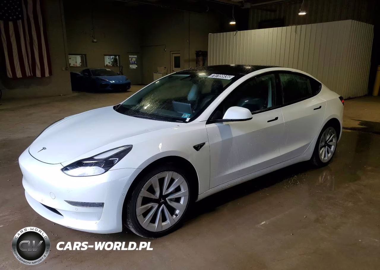 2022 Tesla Model 3 VIN:5YJ3E1EA5NF372335 - 1