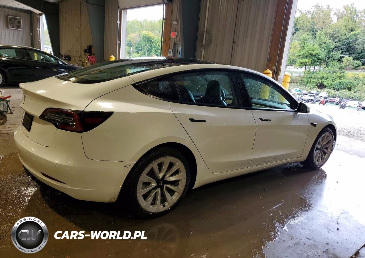 2022 Tesla Model 3 VIN:5YJ3E1EA5NF372335 - 3