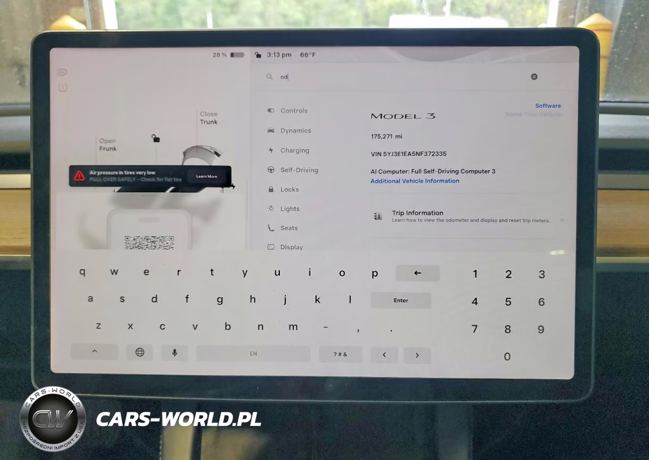 2022 Tesla Model 3 VIN:5YJ3E1EA5NF372335 - 9