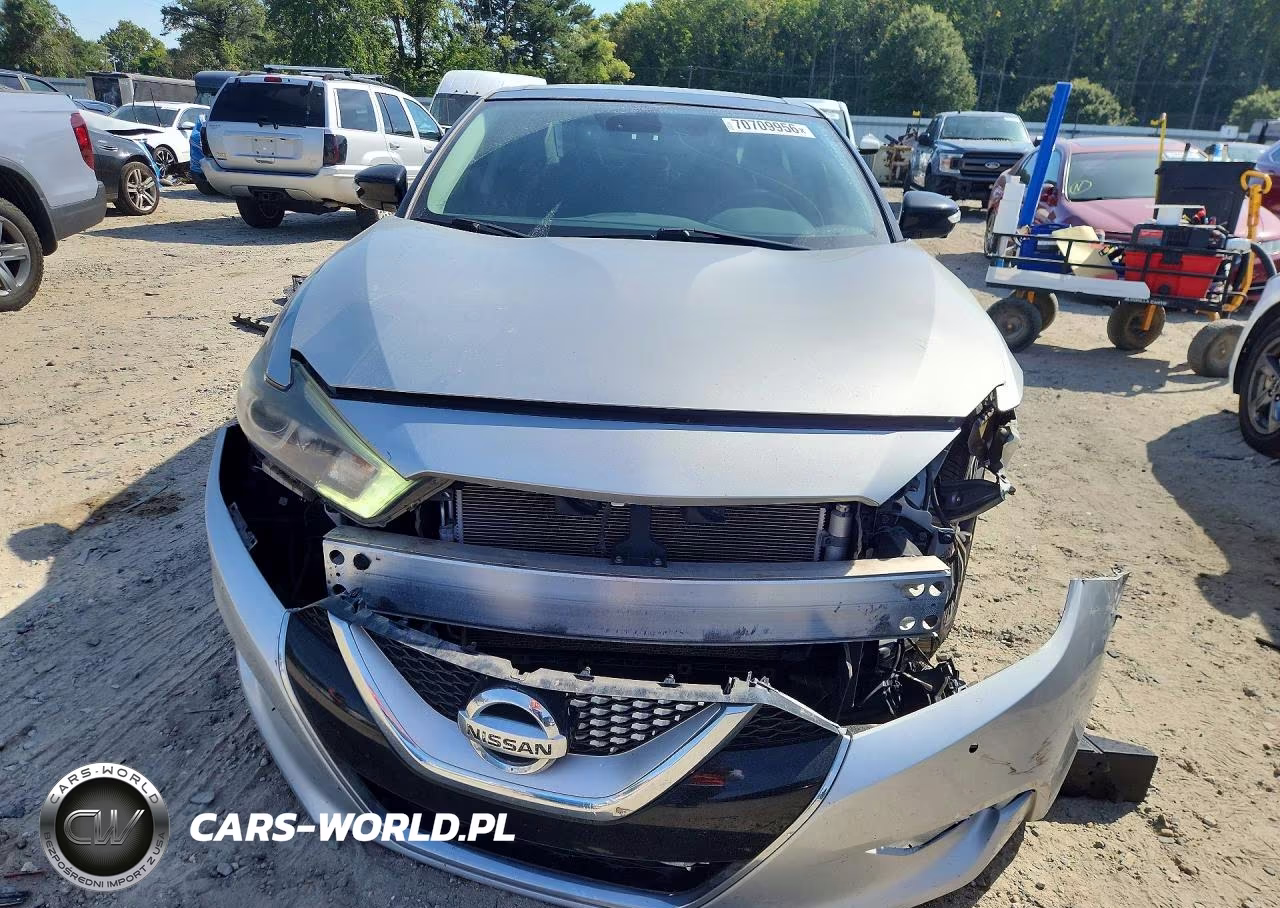 2017 Nissan Maxima Platinum VIN:1N4AA6AP8HC402042 - 5