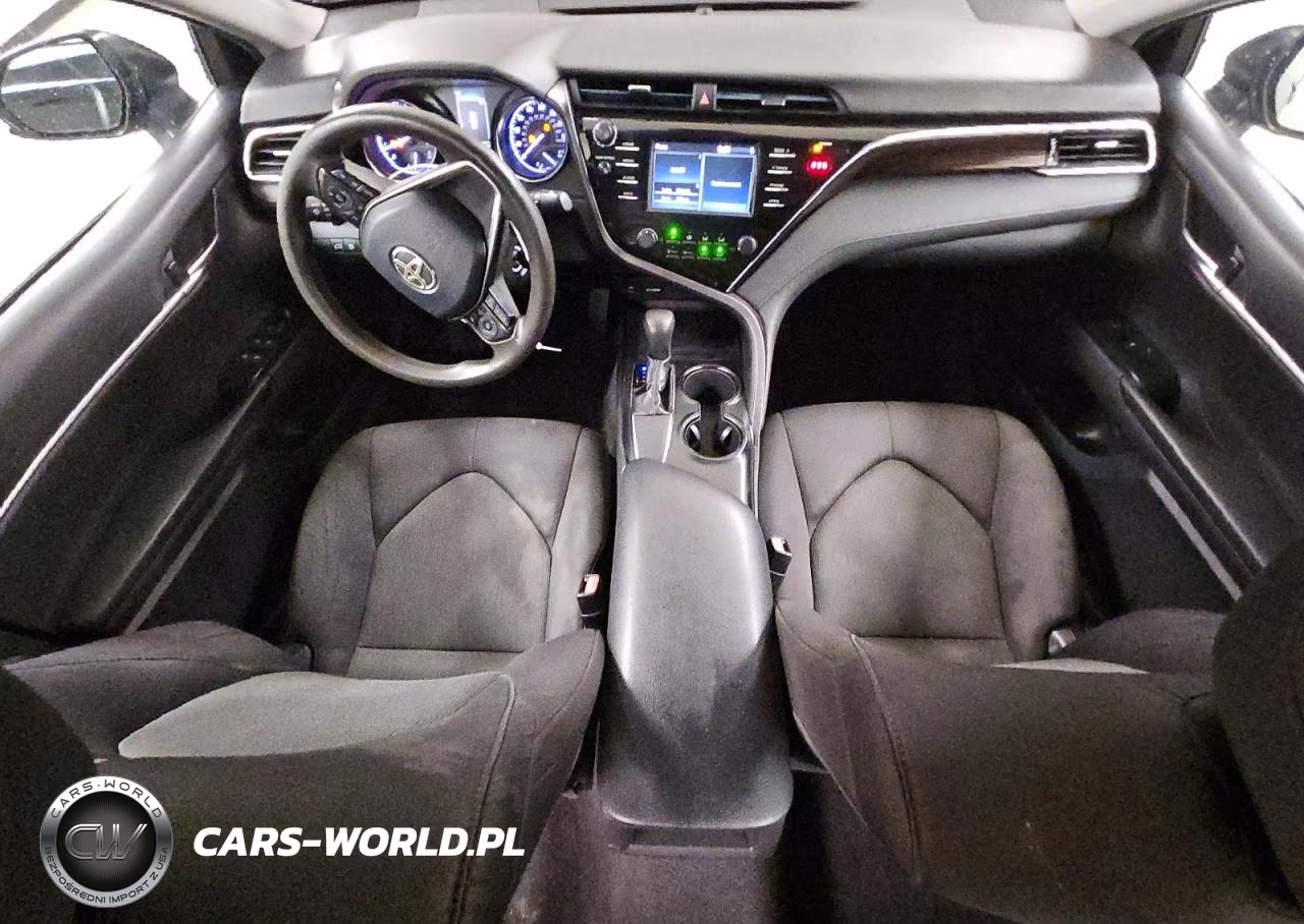 2018 Toyota Camry Le VIN:4T1B11HK7JU107117 - 8