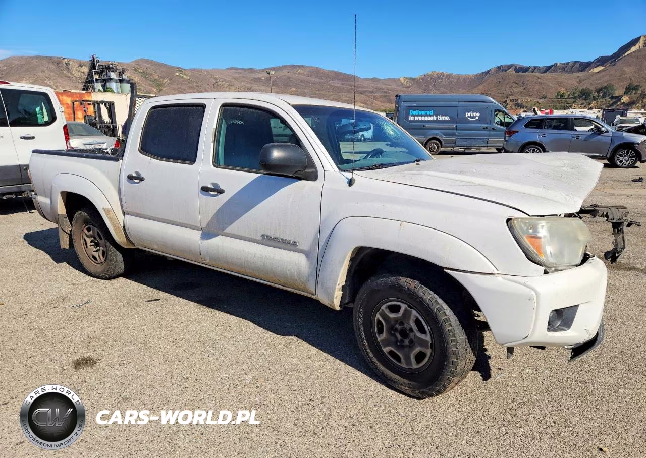 2013 Toyota Tacoma Double Cab VIN:5TFJX4CN4DX029061 - 4
