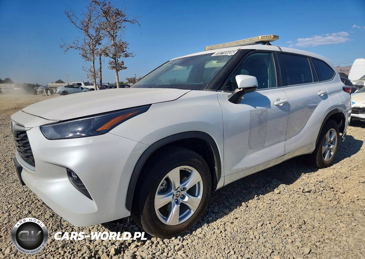 2023 Toyota Highlander Hybrid Le