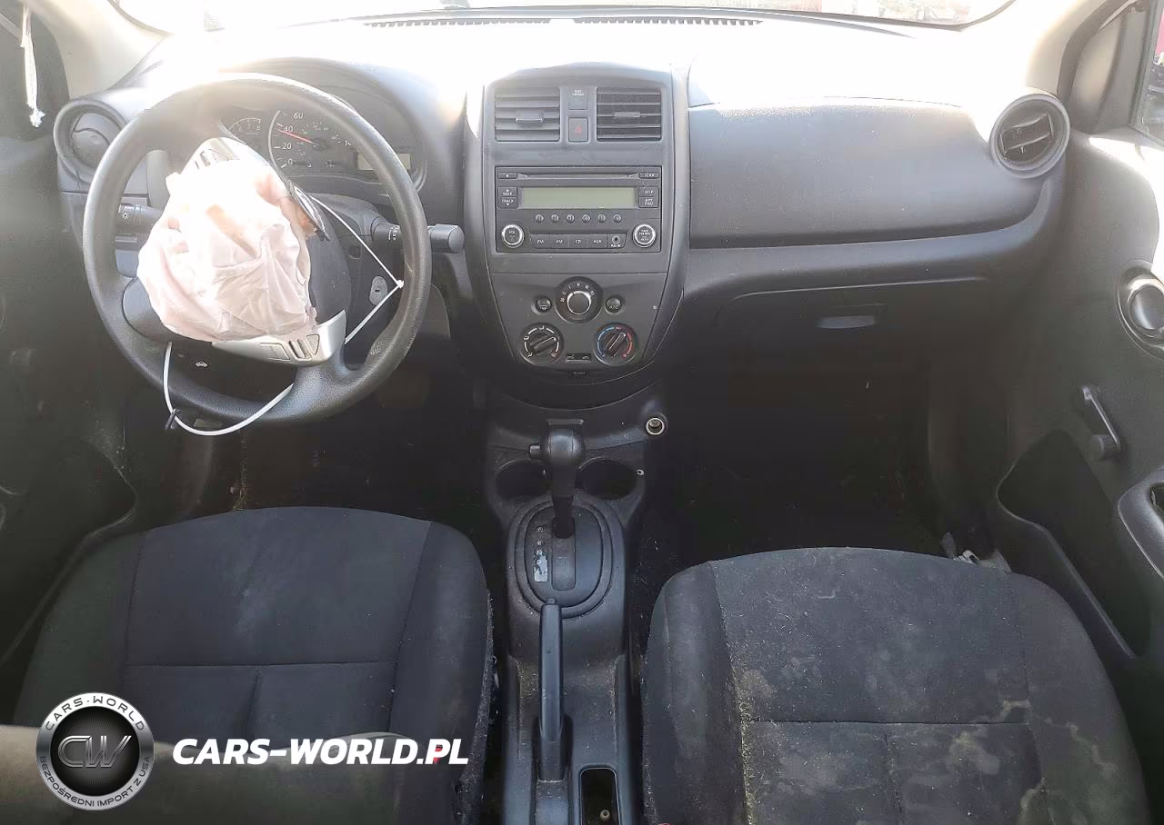 2018 Nissan Versa S Plus VIN:3N1CN7AP1JL864520 - 8