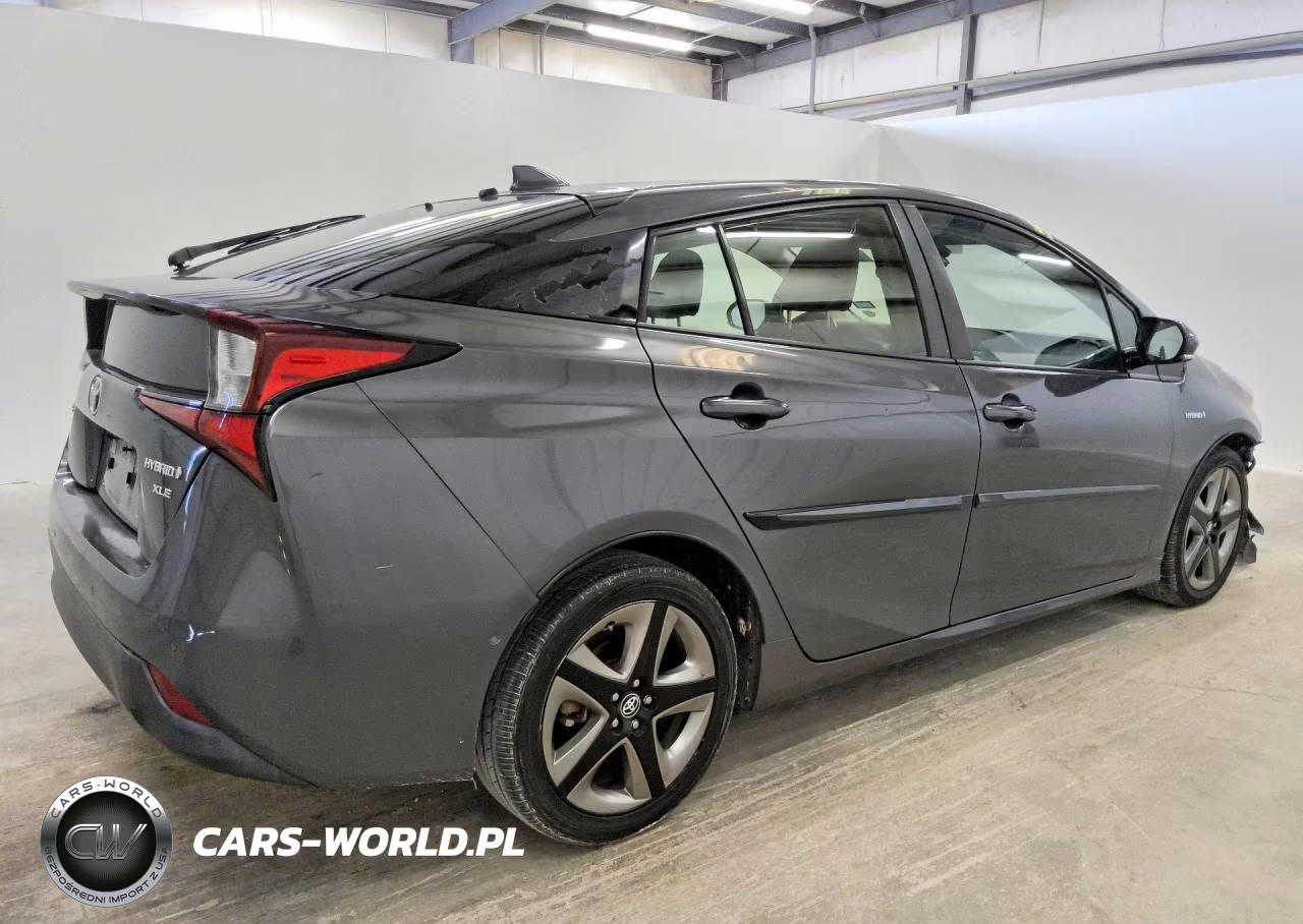 2019 Toyota Prius Xle VIN:JTDKARFU6K3083651 - 3
