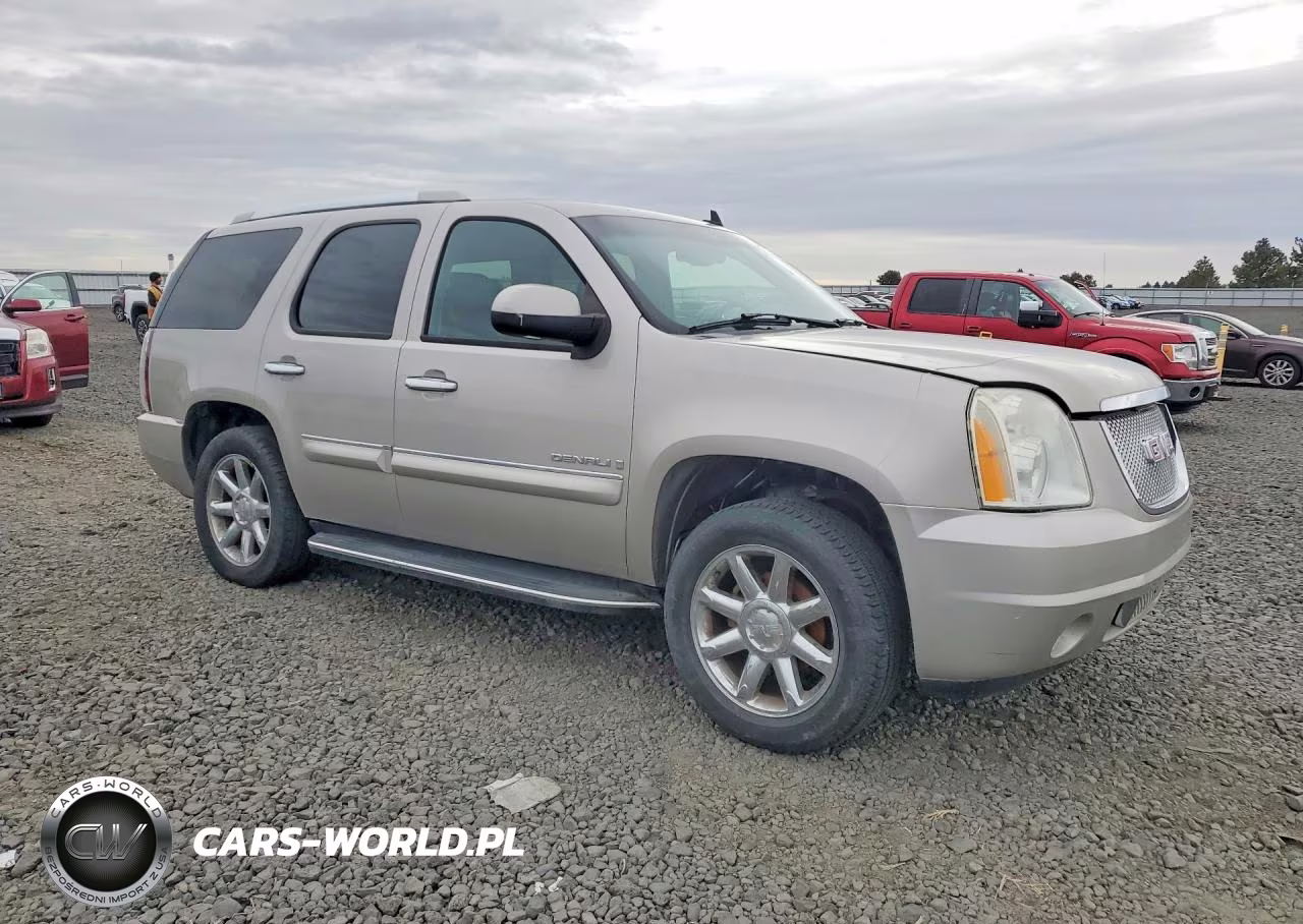 2007 GMC Yukon Denali VIN:1GKFK63847J261794 - 4