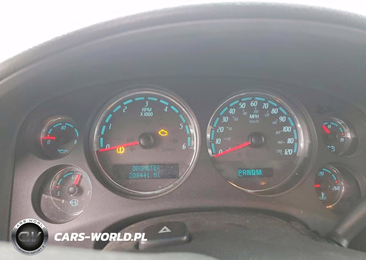 2007 GMC Yukon Denali VIN:1GKFK63847J261794 - 9