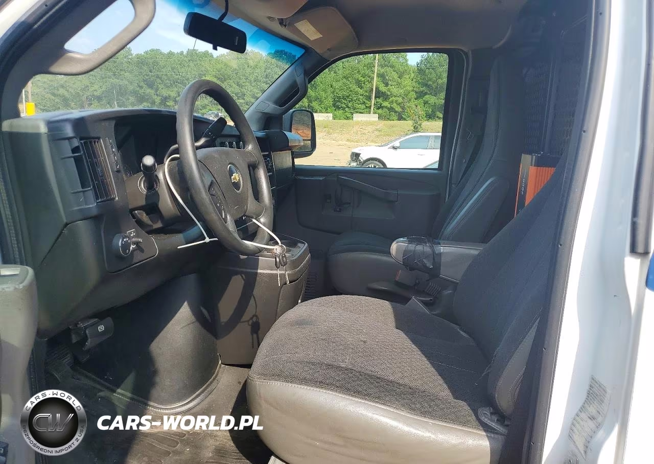 2020 Chevrolet Express G2500 VIN:1GCWGAFG1L1183679 - 7