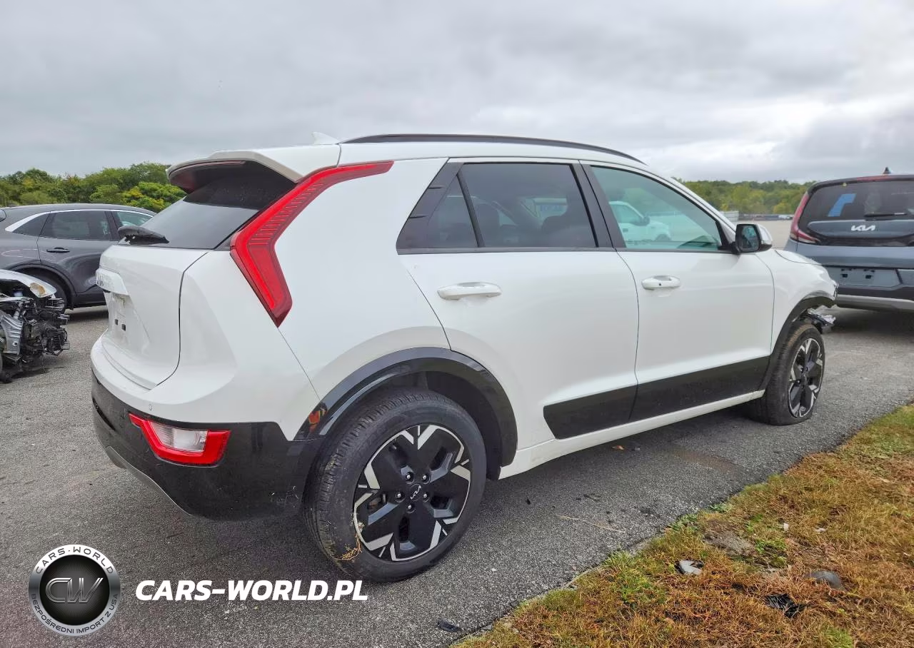 2023 Kia Niro Wind VIN:KNDCR3L10P5052976 - 3