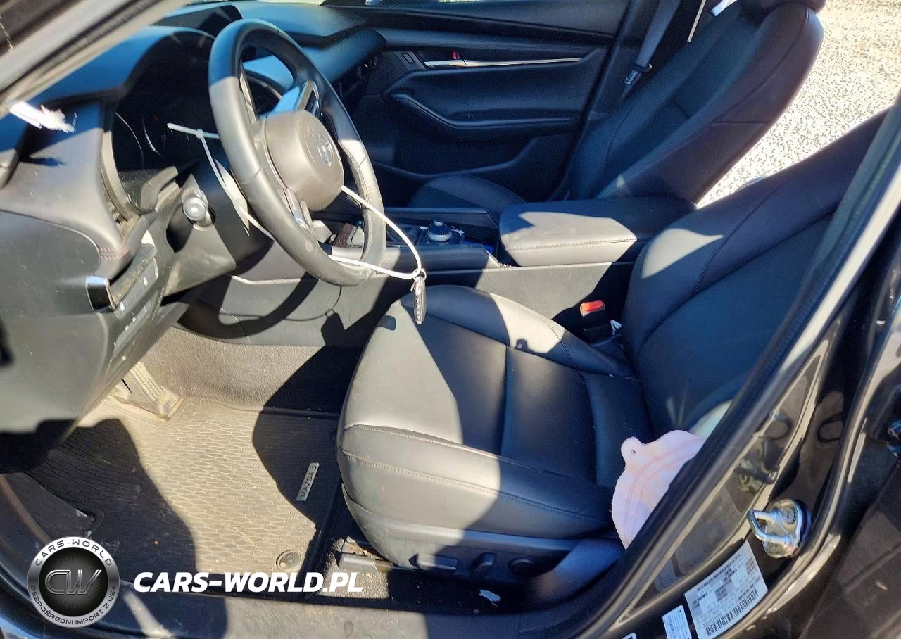 2023 Mazda 3 Preferred VIN:3MZBPACM0PM363685 - 7