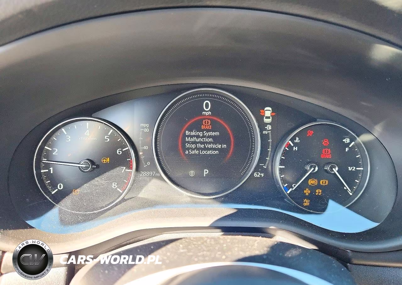 2023 Mazda 3 Preferred VIN:3MZBPACM0PM363685 - 9