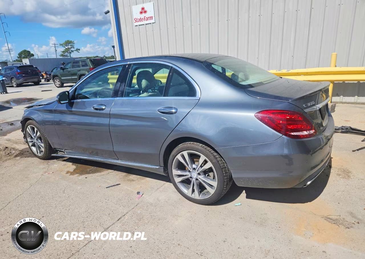 2017 Mercedes-Benz C 300 VIN:55SWF4JB8HU204640 - 2