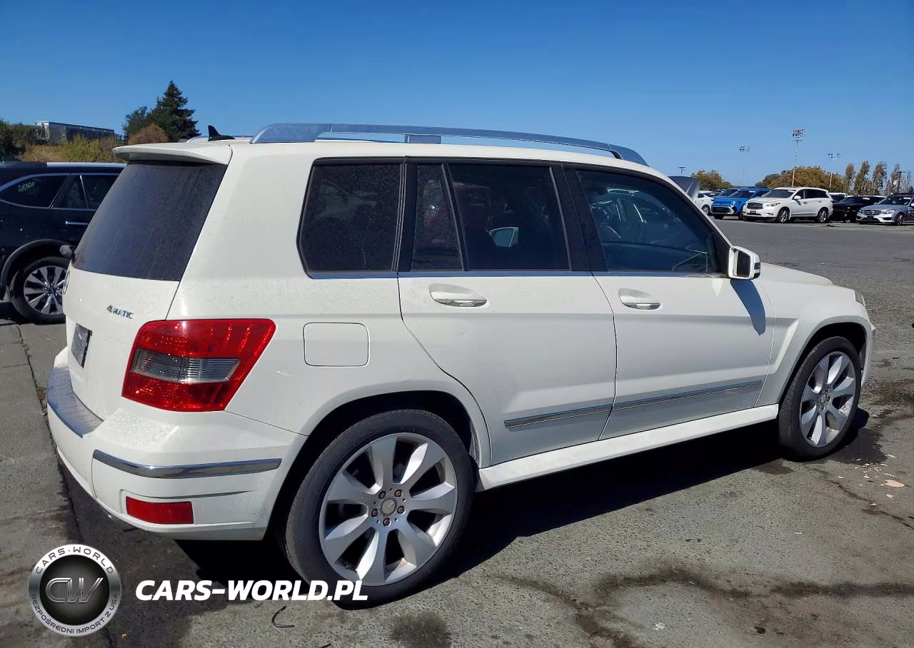 2010 Mercedes-Benz Glk 350 4Matic VIN:WDCGG8HB2AF324543 - 3