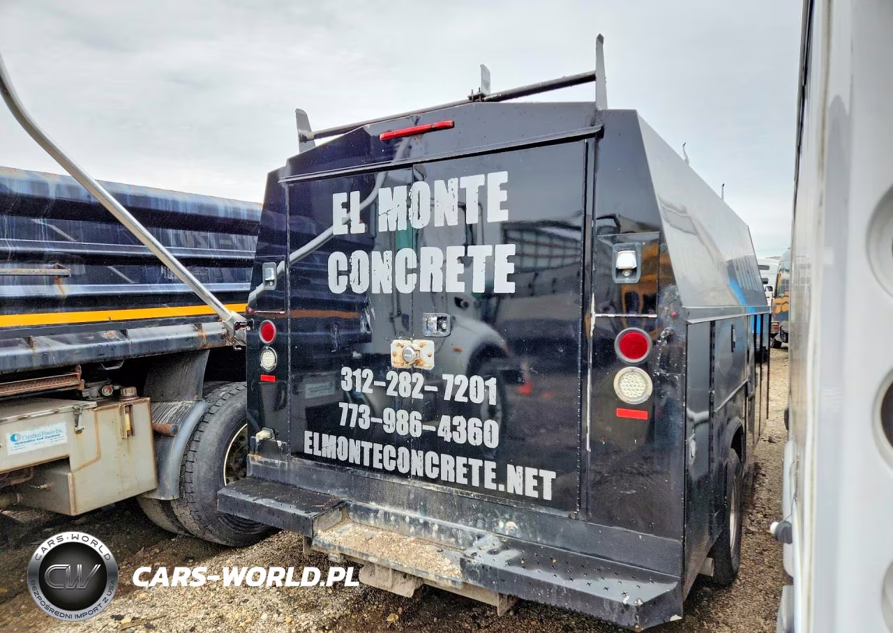 2016 Ford Econoline E450 Super Duty Cutaway Van VIN:1FDXE4FS3GDC33689 - 3