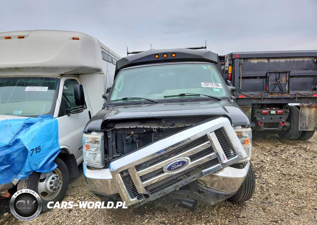 2016 Ford Econoline E450 Super Duty Cutaway Van VIN:1FDXE4FS3GDC33689 - 5