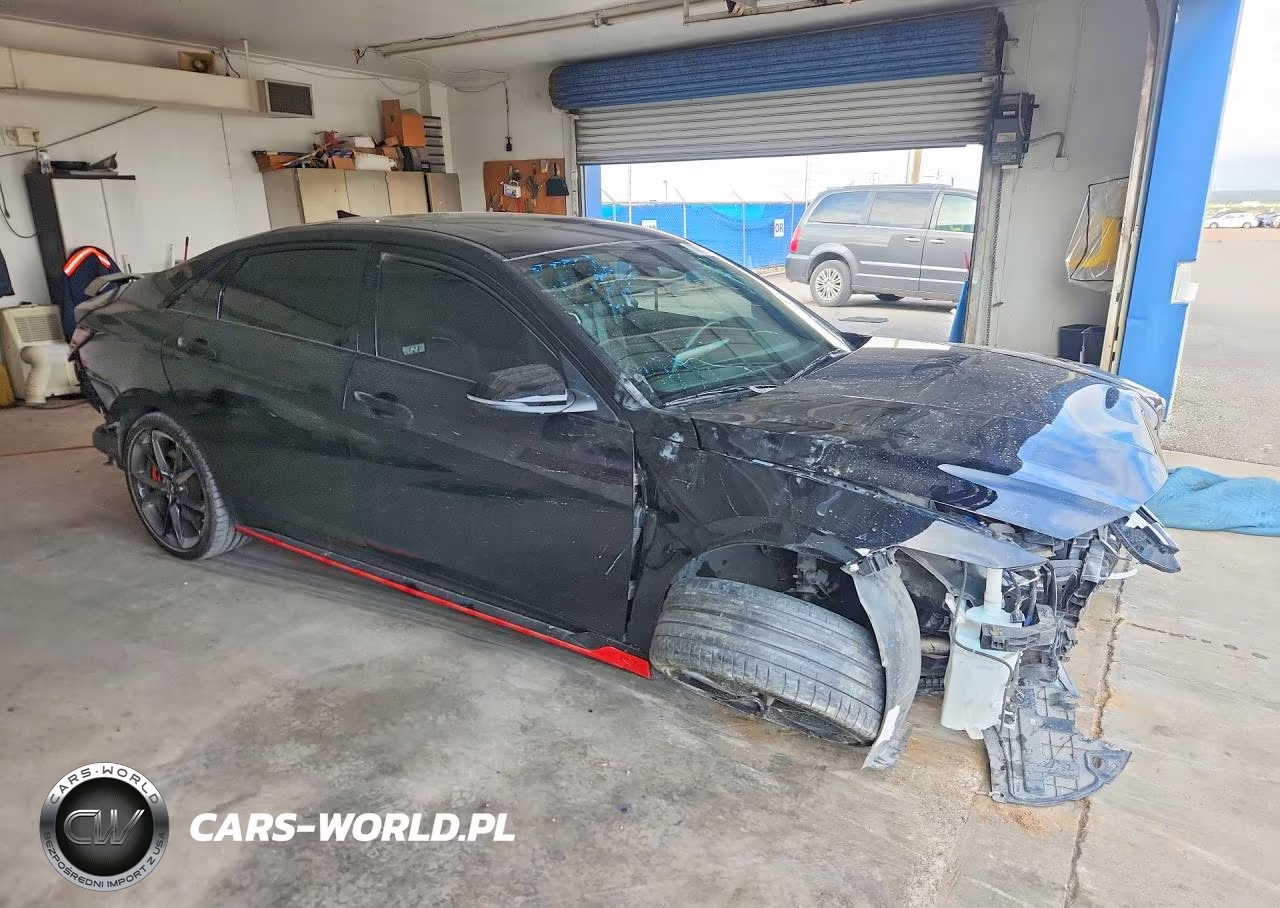 2025 Hyundai Elantra N Base VIN:KMHLW4DKXSU030676 - 4