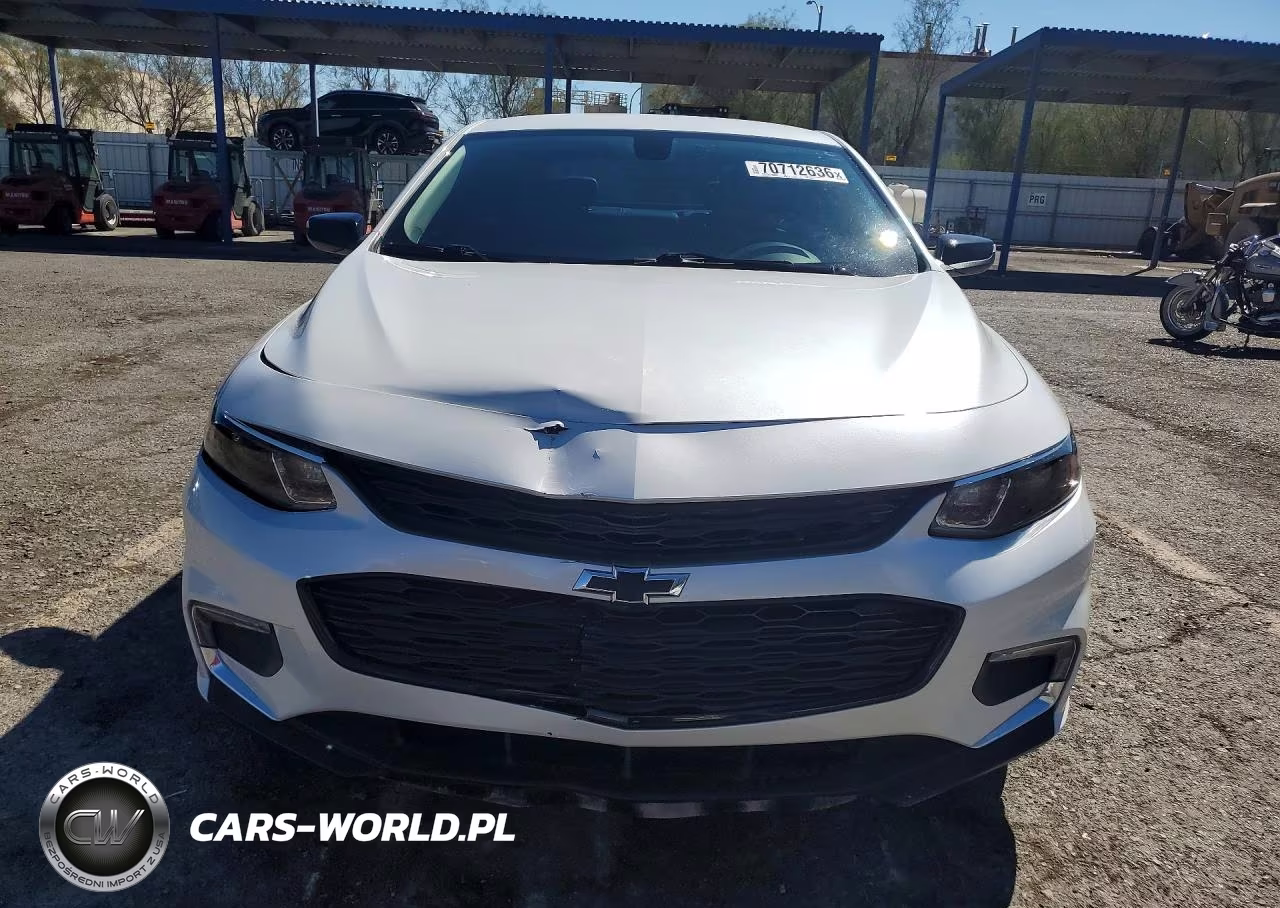 2018 Chevrolet Malibu Lt VIN:1G1ZD5STXJF212136 - 5