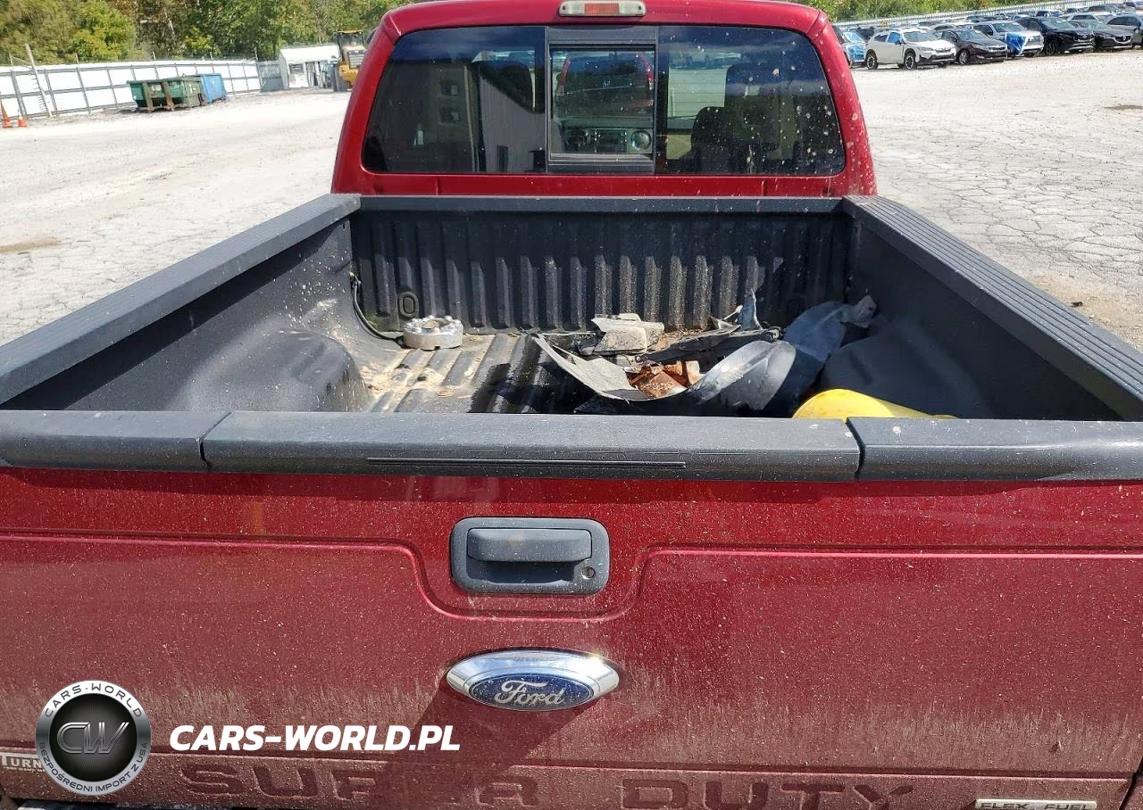 2016 Ford F250 Super Duty VIN:1FT7X2B60GEB22877 - 10