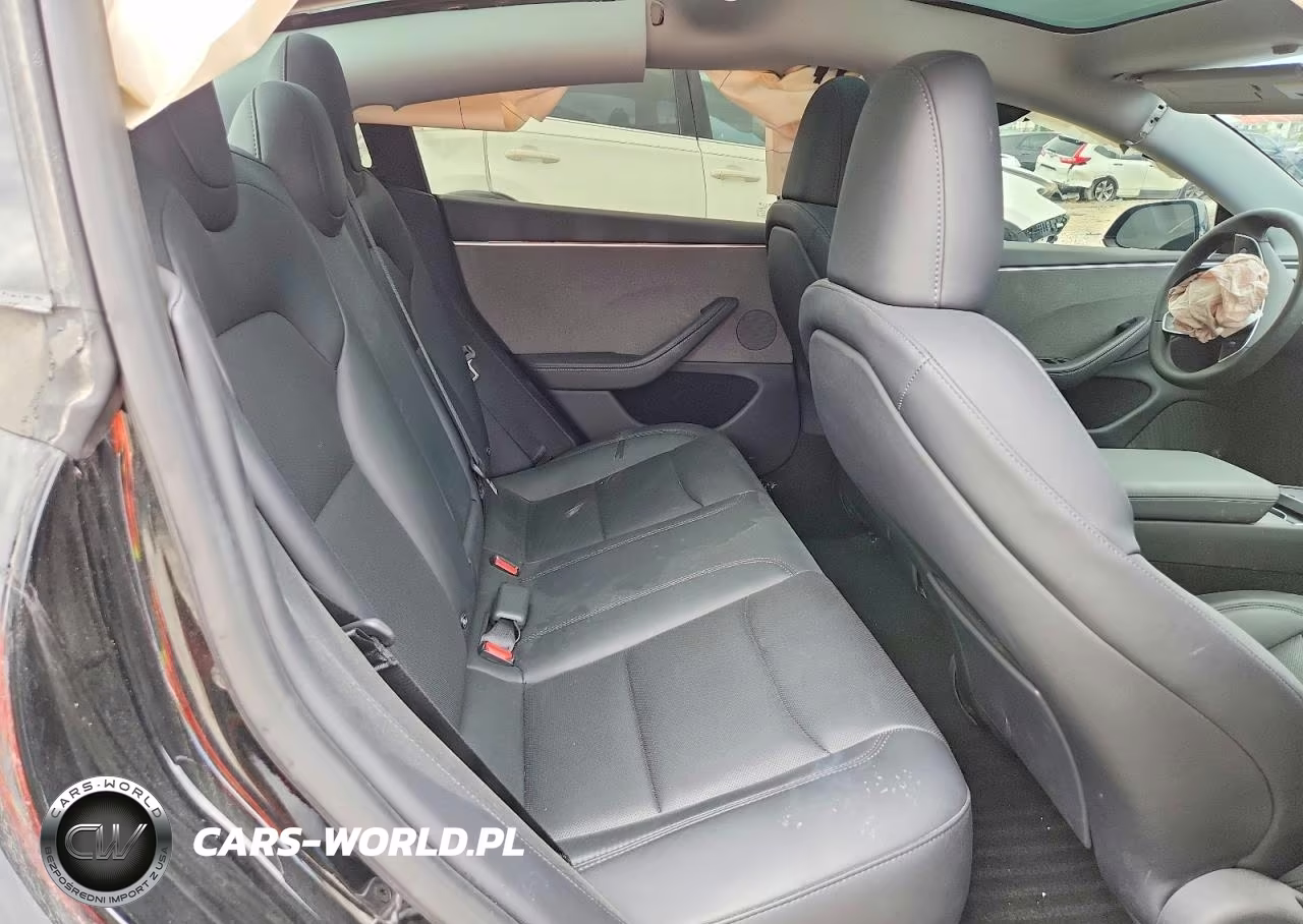 2025 Tesla Model 3 VIN:5YJ3E1EA0SF981117 - 10