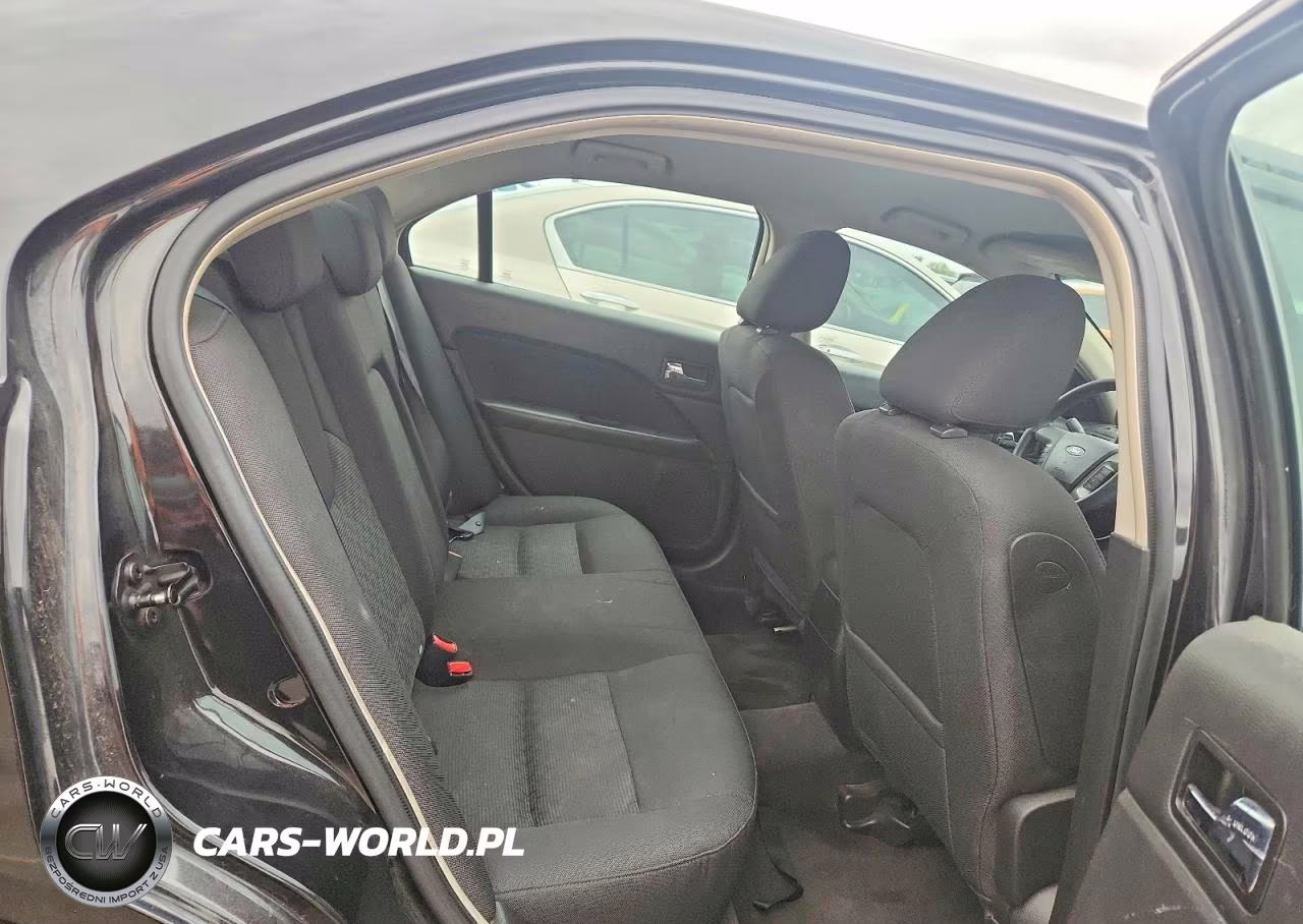 2010 Ford Fusion Se VIN:3FAHP0HA0AR124708 - 10