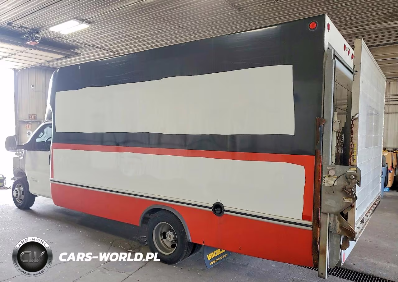 2020 Chevrolet Express Delivery Truck VIN:1HA6GVCG9LN001050 - 2