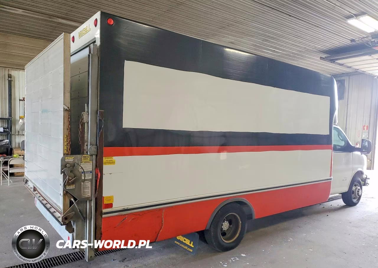 2020 Chevrolet Express Delivery Truck VIN:1HA6GVCG9LN001050 - 3