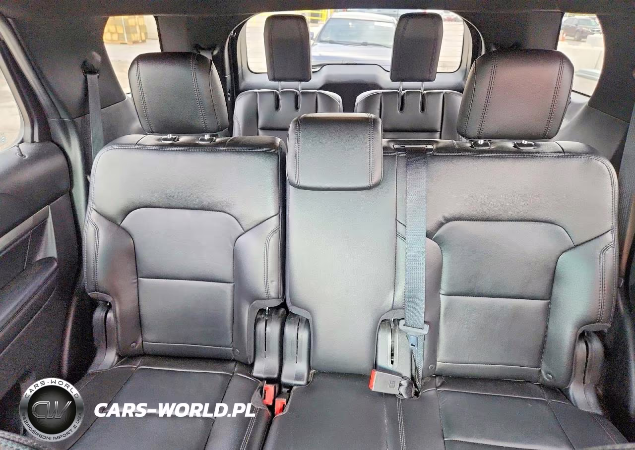 2018 Ford Explorer Xlt VIN:1FM5K8D81JGB77448 - 10