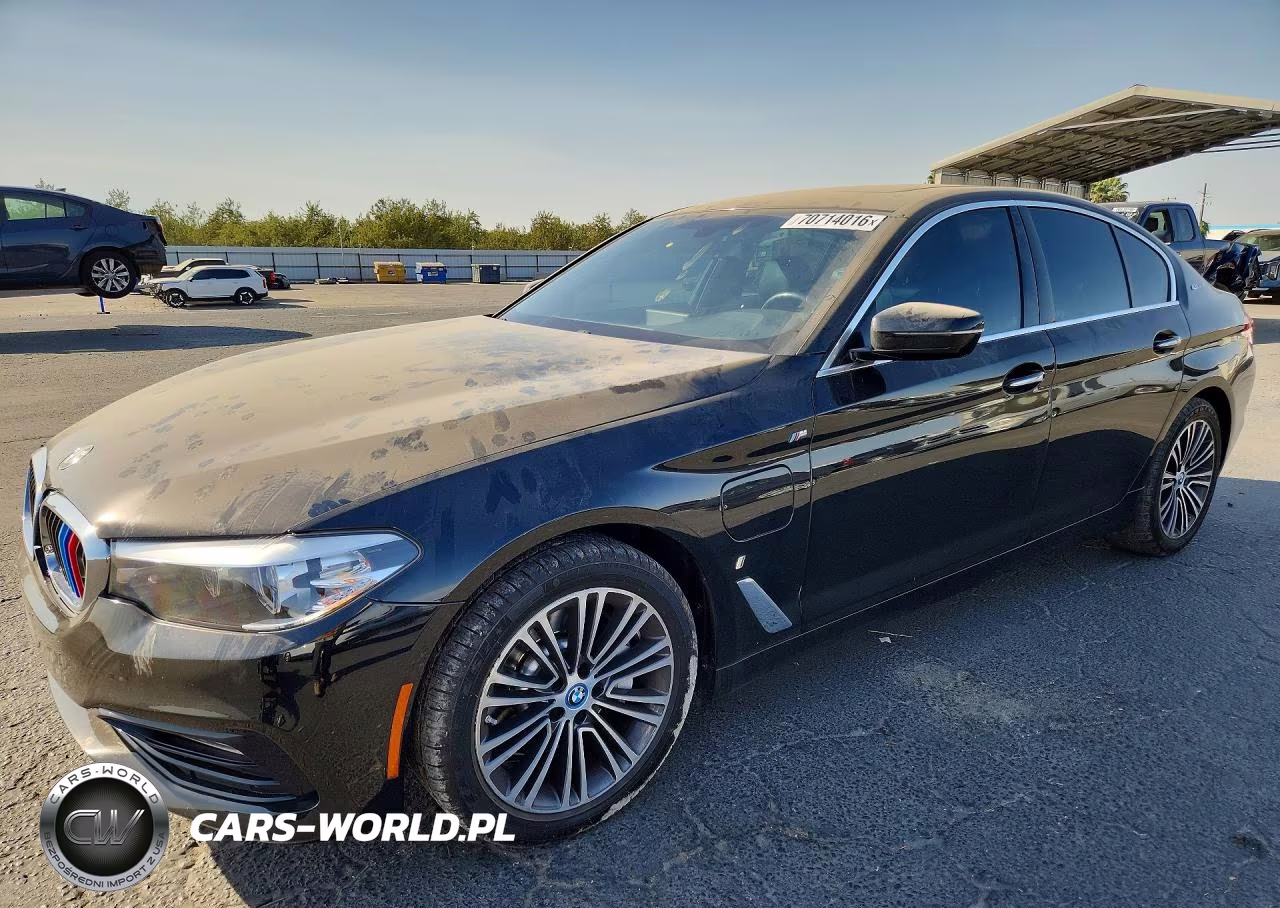 2018 BMW 530E VIN:WBAJA9C50JB034620 - 1