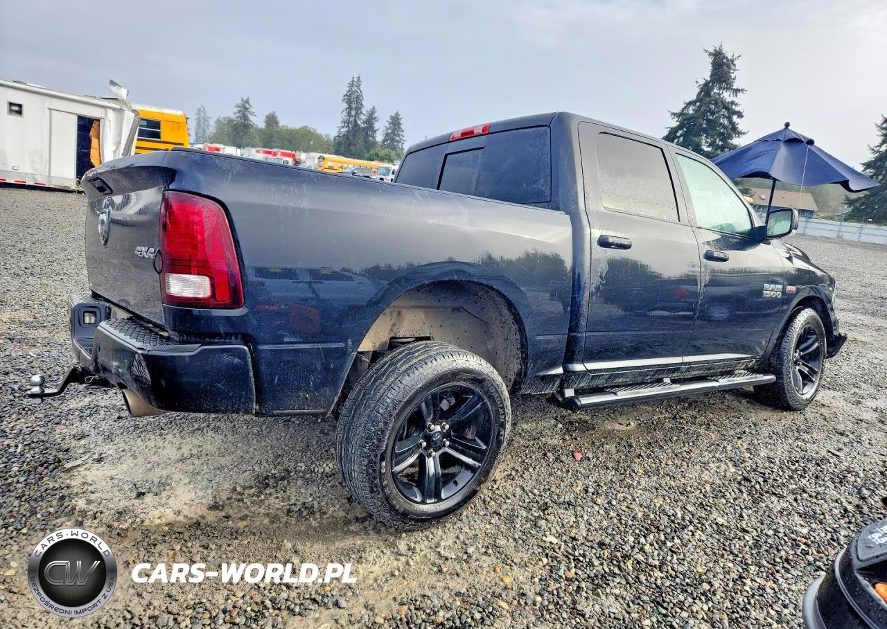 2017 Ram 1500 Sport VIN:1C6RR7MT7HS857515 - 3