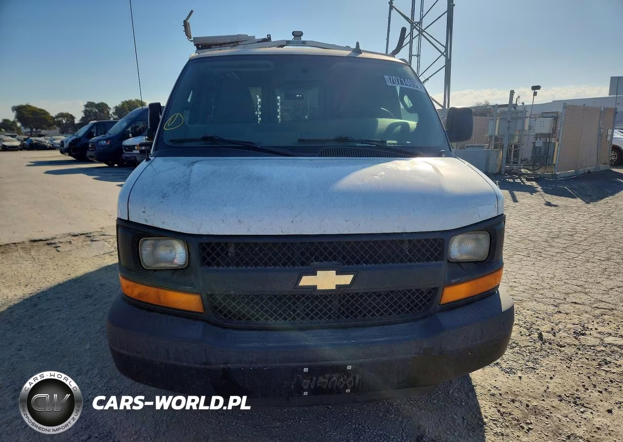 2016 Chevrolet Express VIN:1GCWGAFF1G1234384 - 5