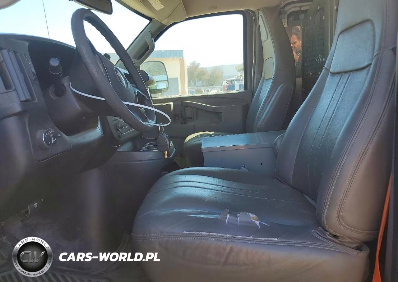2016 Chevrolet Express VIN:1GCWGAFF1G1234384 - 7