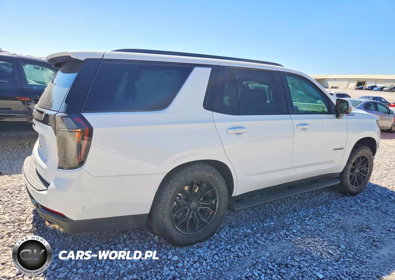 2026 Chevrolet Tahoe K1500 Z71 VIN:1GNS6PKDXTR237781 - 3