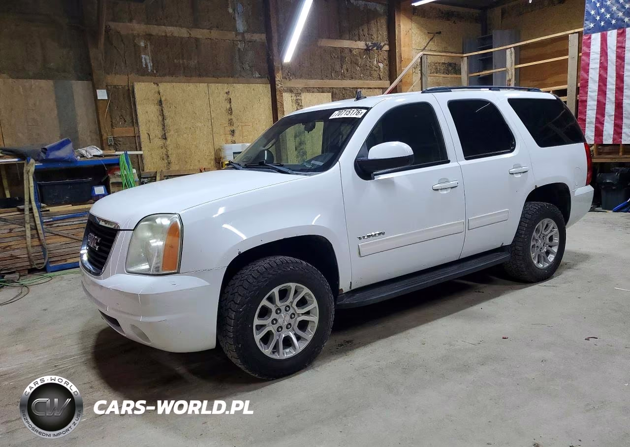 2011 GMC Yukon Sle