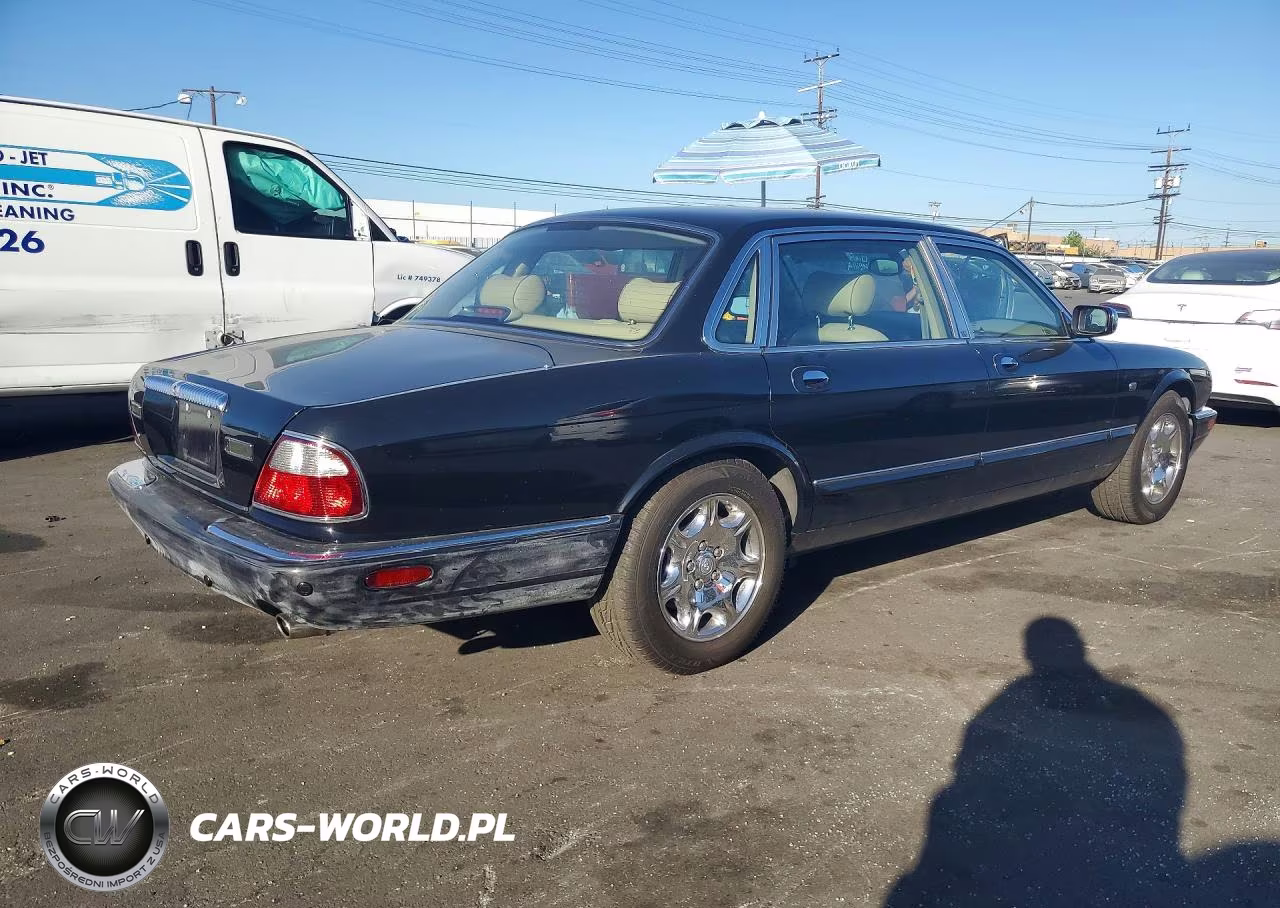 2001 Jaguar Xjr VIN:SAJDA24C41LF31902 - 3