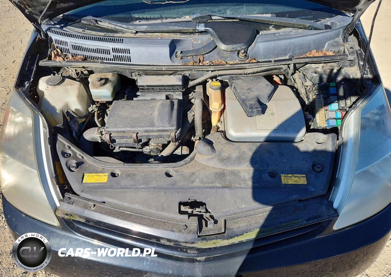 2005 Toyota Prius Base VIN:JTDKB20U153121207 - 11