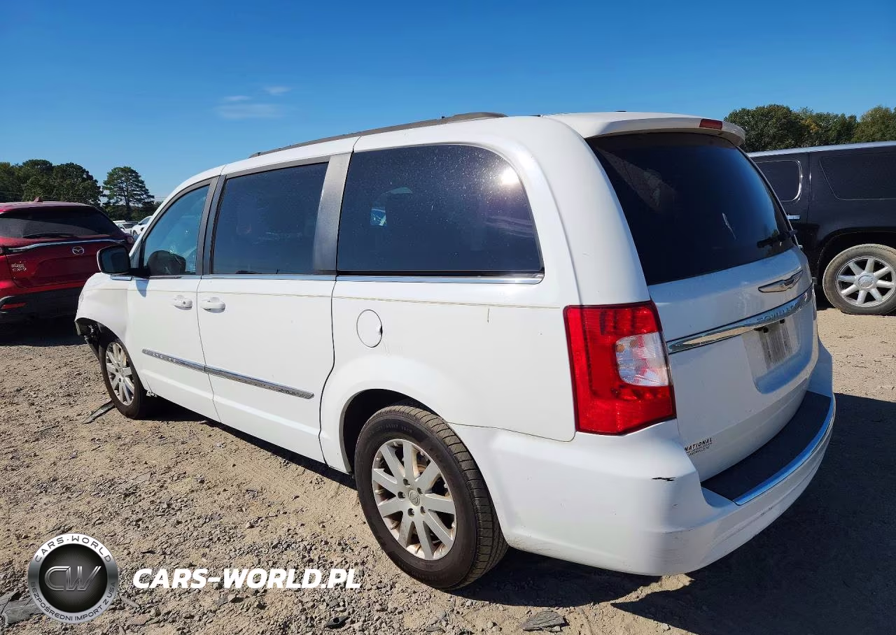 2015 Chrysler Town & Country Touring VIN:2C4RC1BG9FR677366 - 2