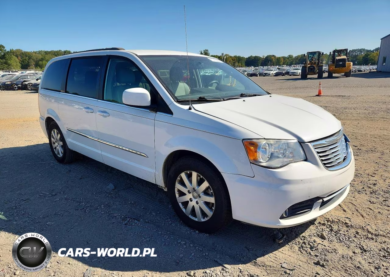 2015 Chrysler Town & Country Touring VIN:2C4RC1BG9FR677366 - 4
