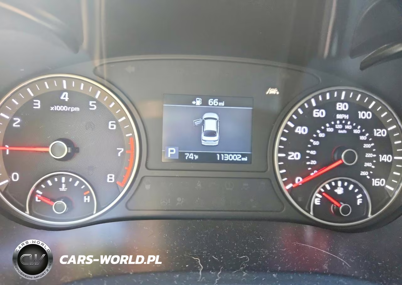 2019 Kia Optima S VIN:5XXGT4L3XKG322682 - 9