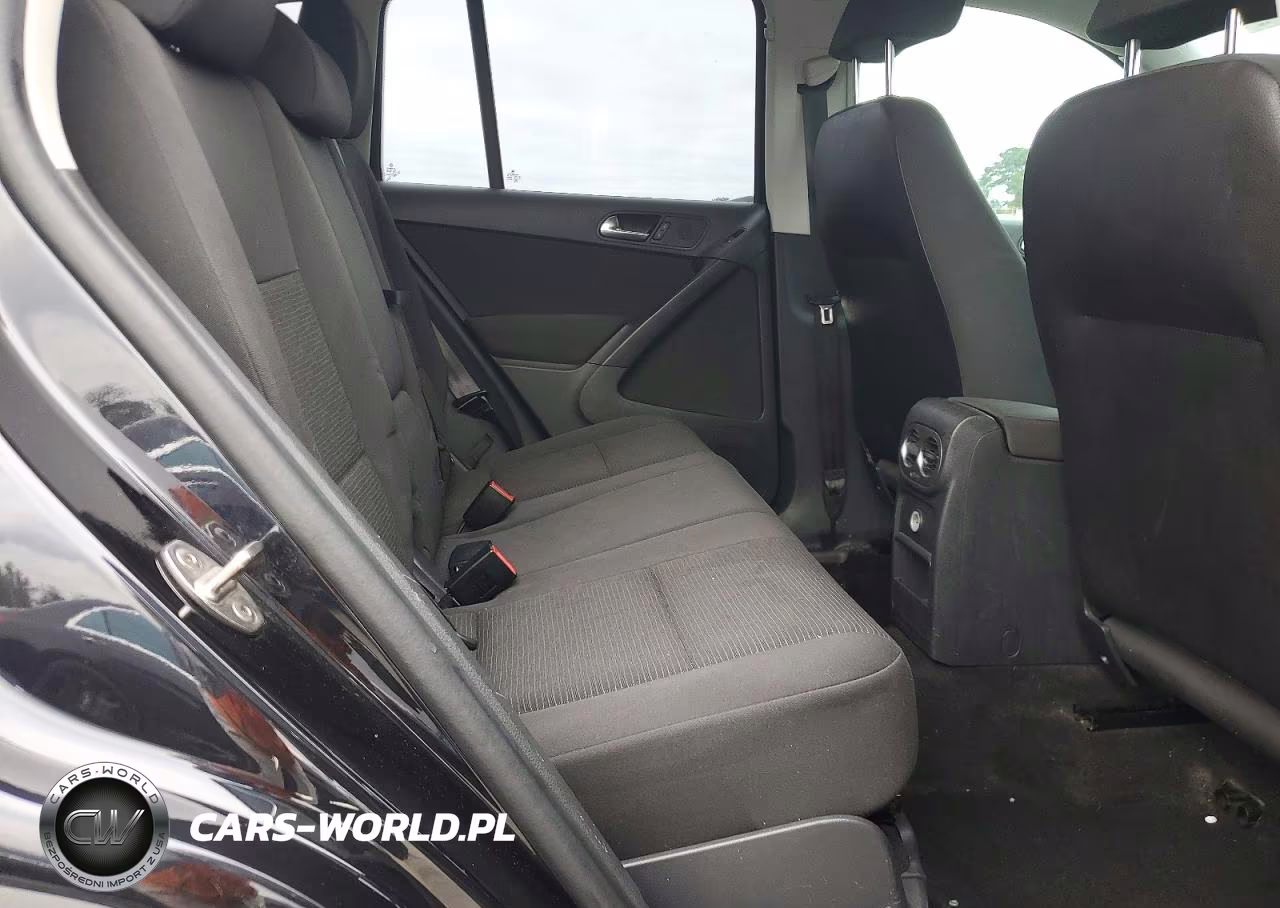 2018 Volkswagen Tiguan Limited VIN:WVGBV7AX3JK003359 - 11