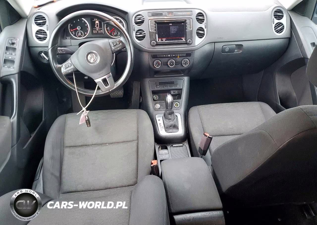 2018 Volkswagen Tiguan Limited VIN:WVGBV7AX3JK003359 - 8