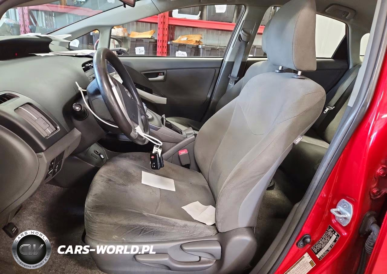 2011 Toyota Prius Two VIN:JTDKN3DU1B1391858 - 7