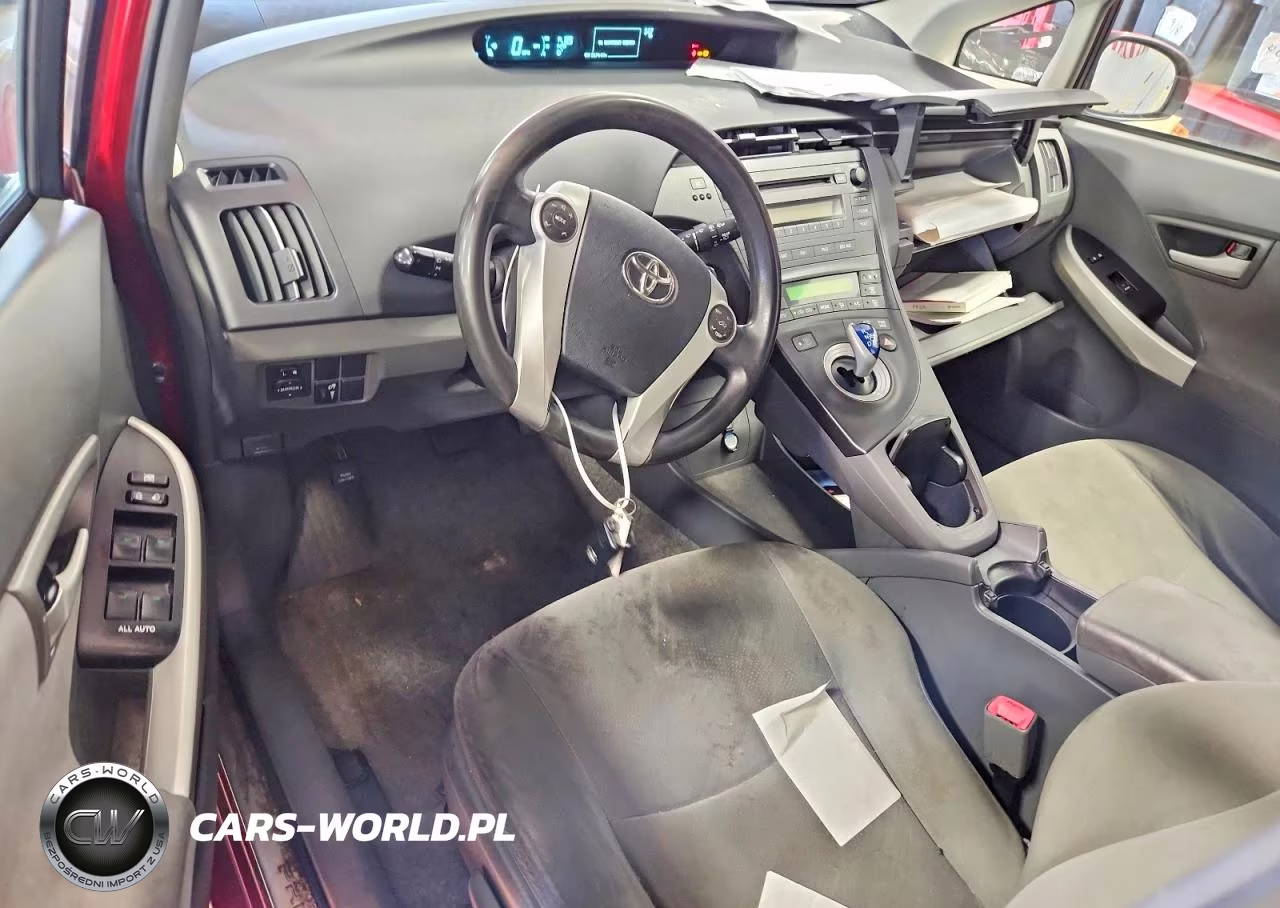 2011 Toyota Prius Two VIN:JTDKN3DU1B1391858 - 8