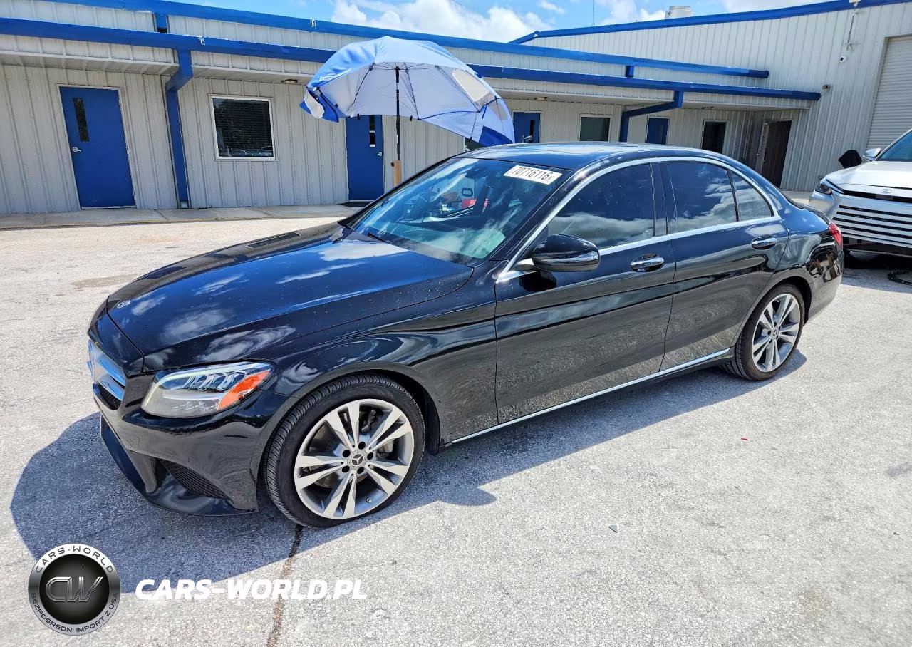 2019 Mercedes-Benz C 300