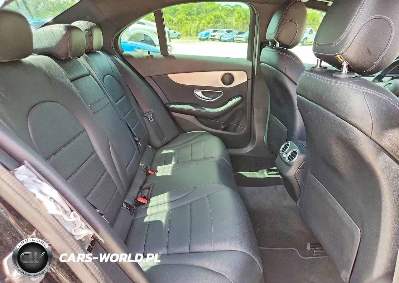 2019 Mercedes-Benz C 300 VIN:55SWF8DB7KU284359 - 10