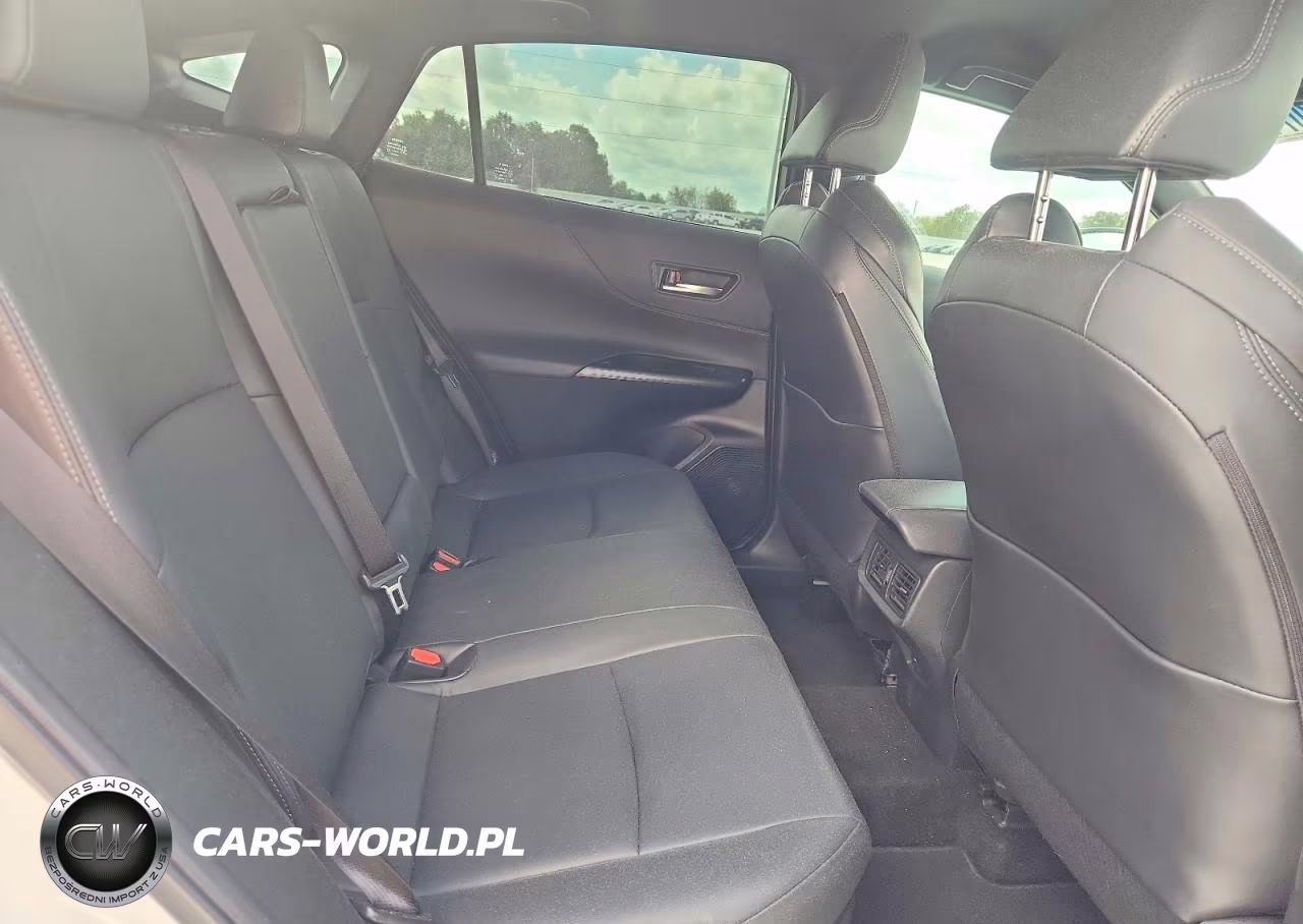 2023 Toyota Venza Nightshade Edition VIN:JTEAAAAH7PJ133205 - 11