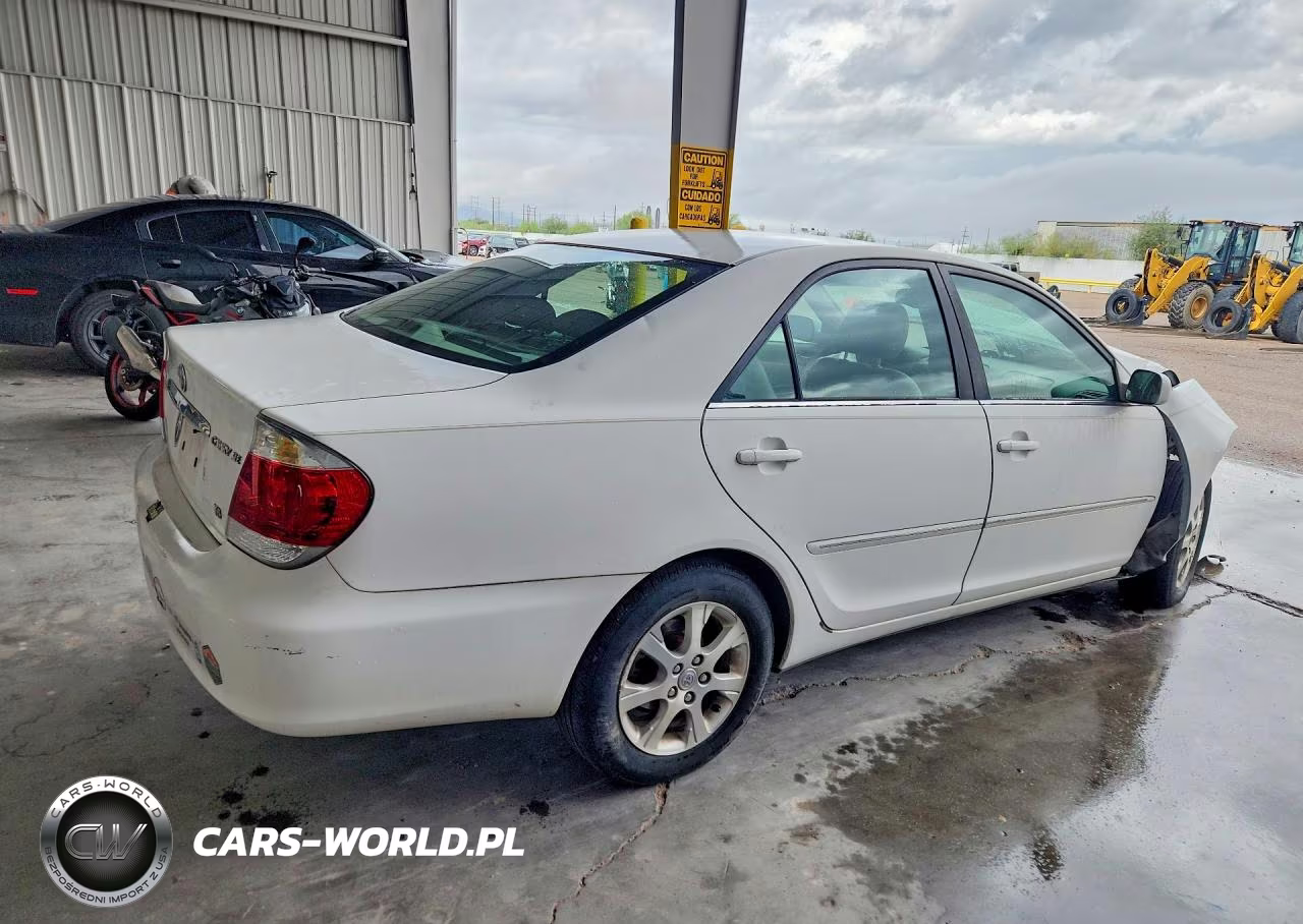 2005 Toyota Camry Xle V6 VIN:4T1BF30K55U088467 - 3