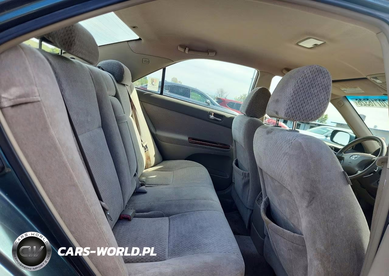 2004 Toyota Camry Xle VIN:4T1BE30K74U262590 - 10