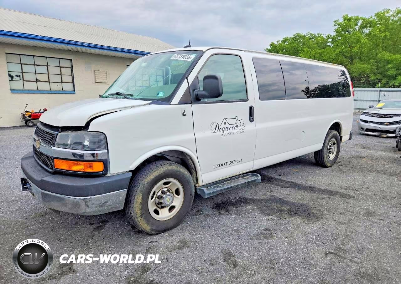 2015 Chevrolet Express – zdjęcie 1 z 13