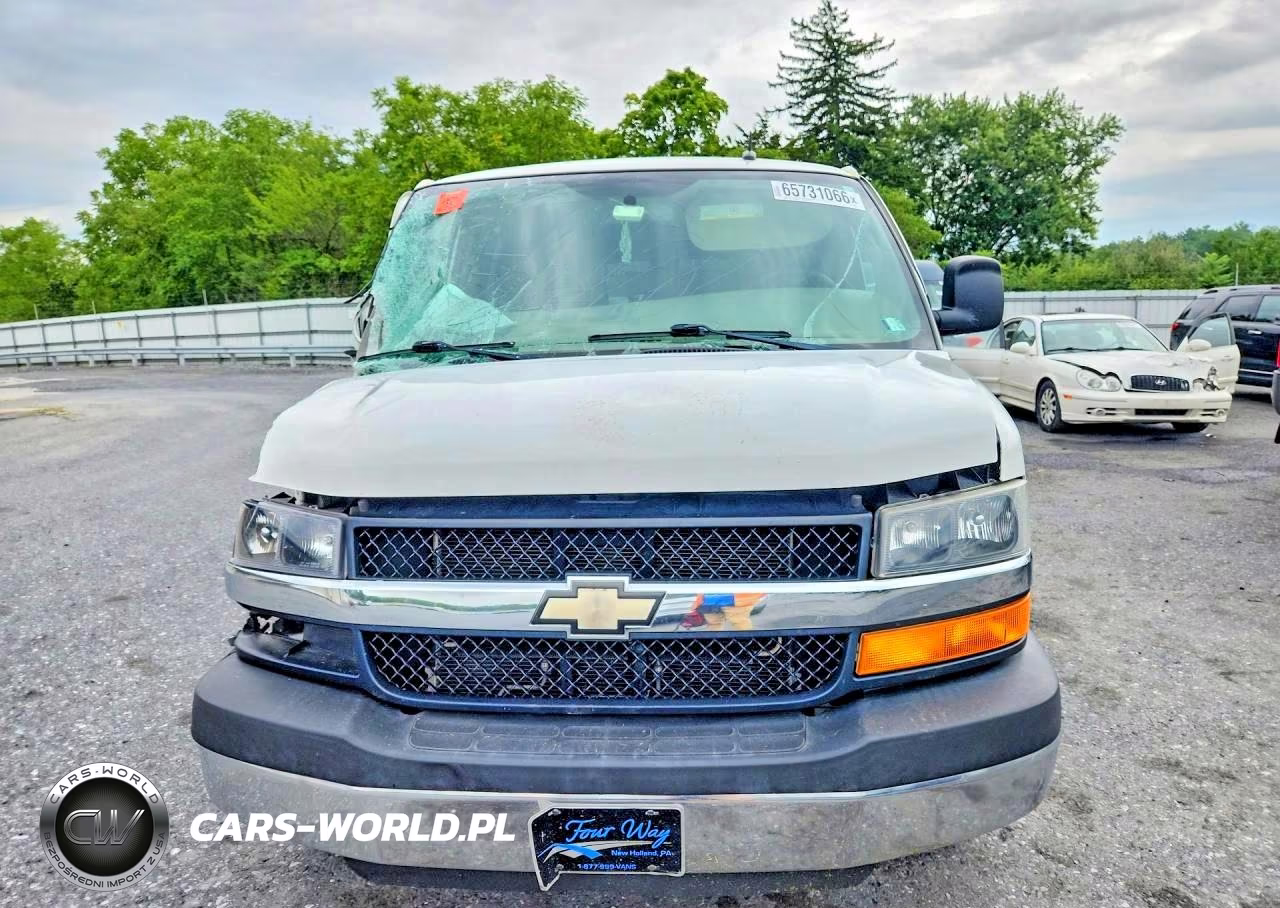 2015 Chevrolet Express VIN:1GAZG1FF3F1236206 - 5