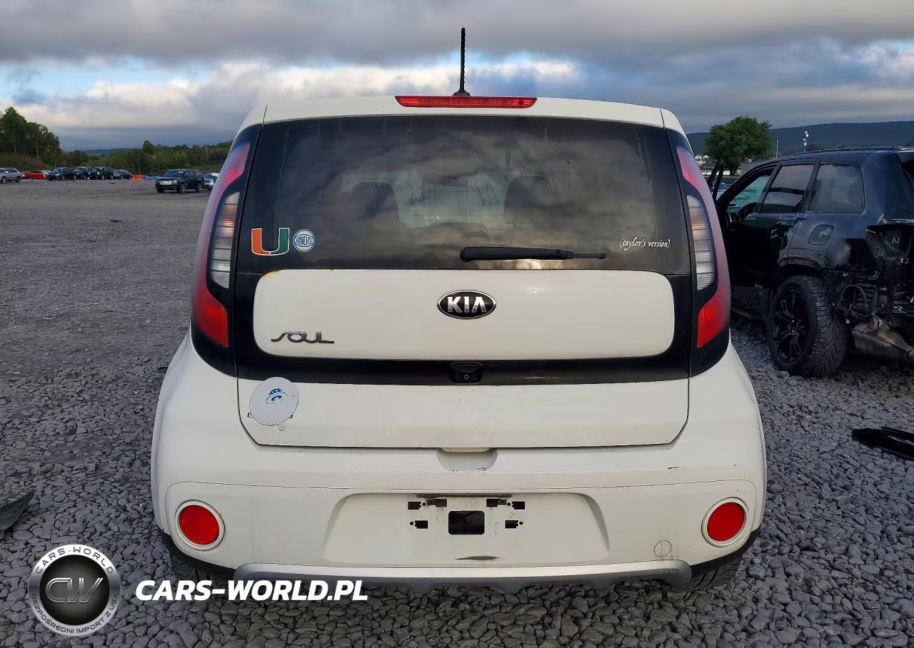 2017 Kia Soul + VIN:KNDJP3A57H7443700 - 6